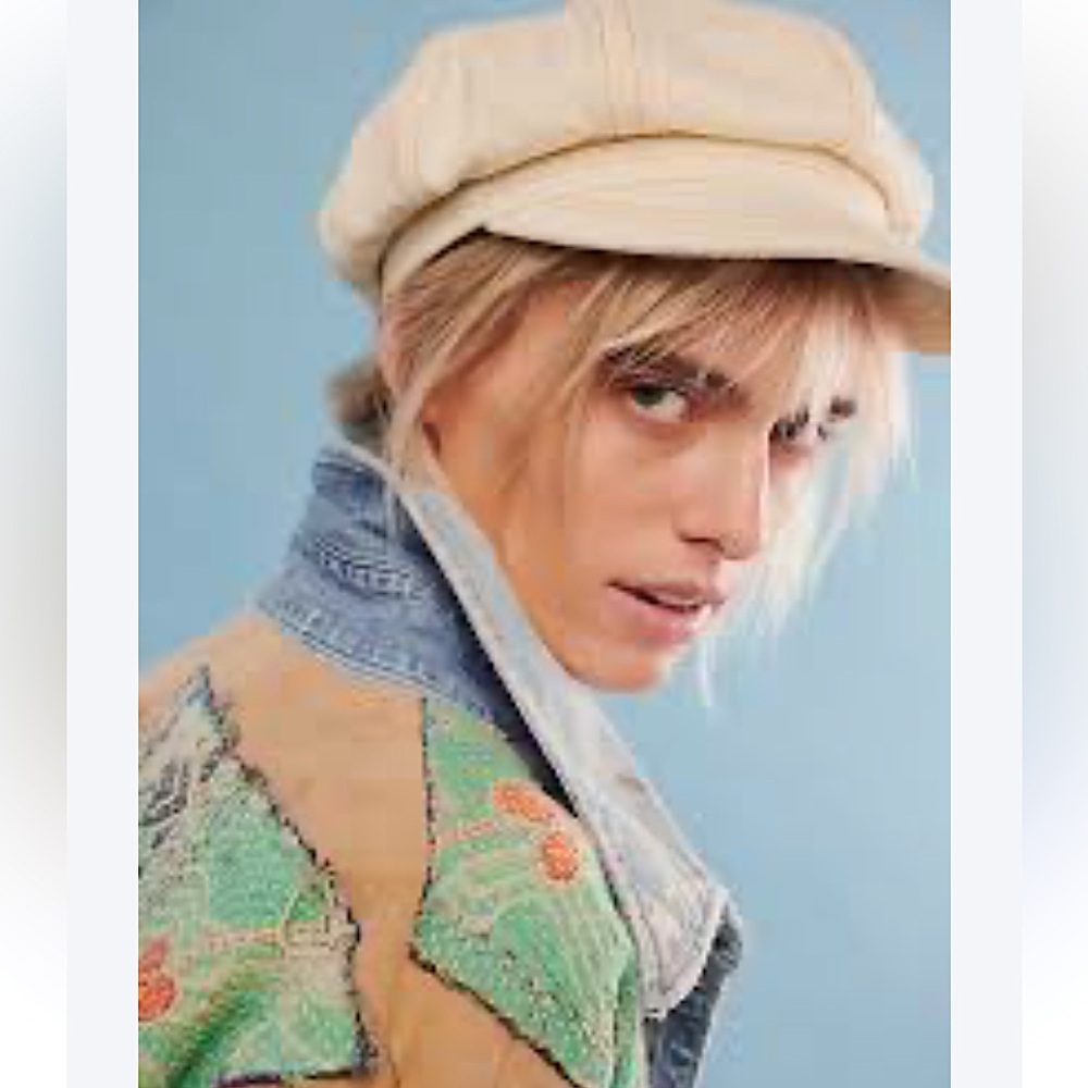 NWT Free People Blakey Bubble Cadet Hat in Ivory White - Picture 3 of 15